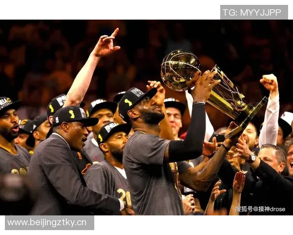 2016年总决赛第六场勇士与骑士的巅峰对决回顾与精彩瞬间分析